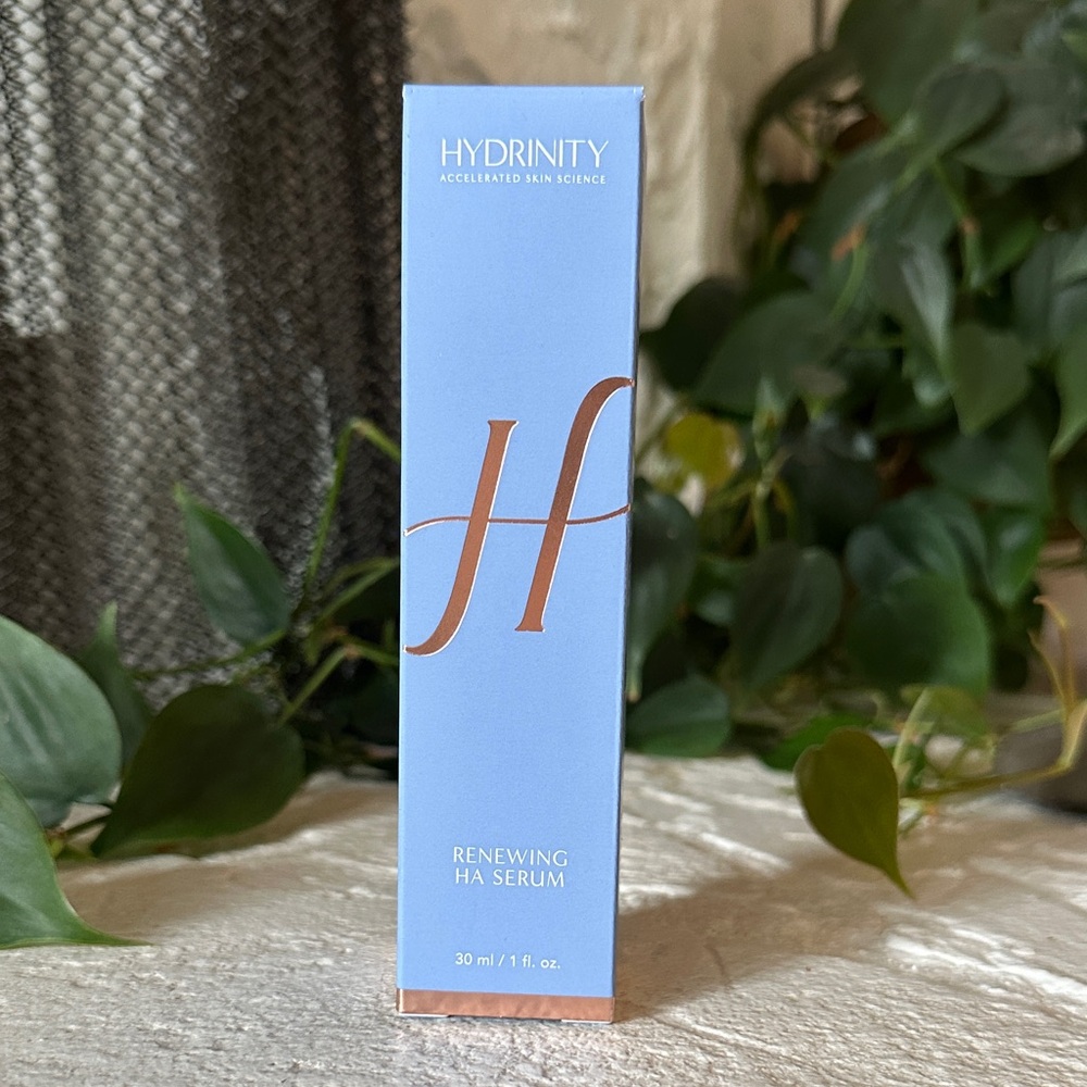 Hydrinity Renewing HA Serum - Brand new in box